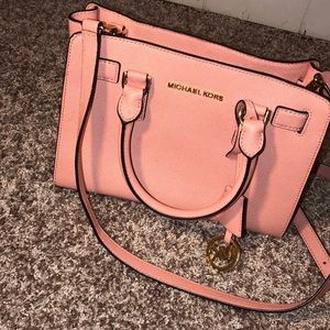 MICHAEL KORS CROSSBODY